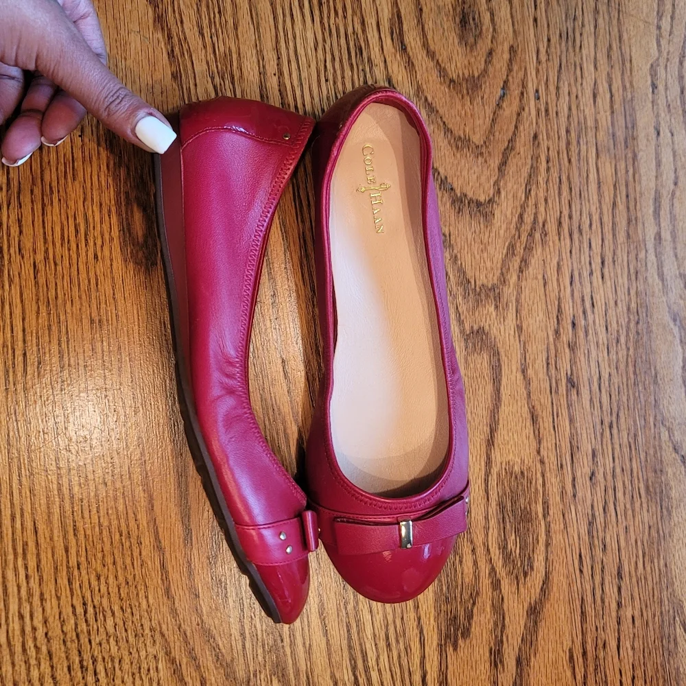 Cole Haan Red Gold Buckle Nike Leather Bow Wedge Shoes